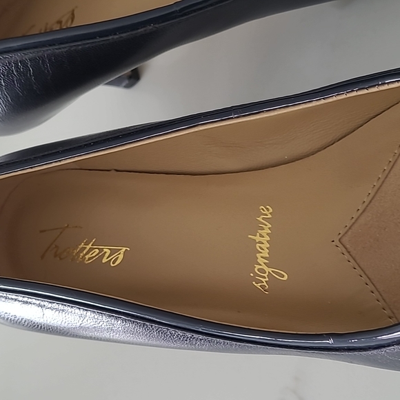 Trotters Heels Size 8.5 W NEW - Picture 3 of 5